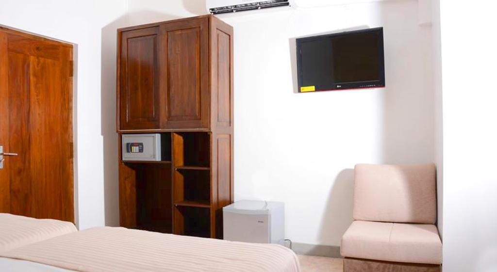 Inlak Garden Hotel Negombo Ruang foto