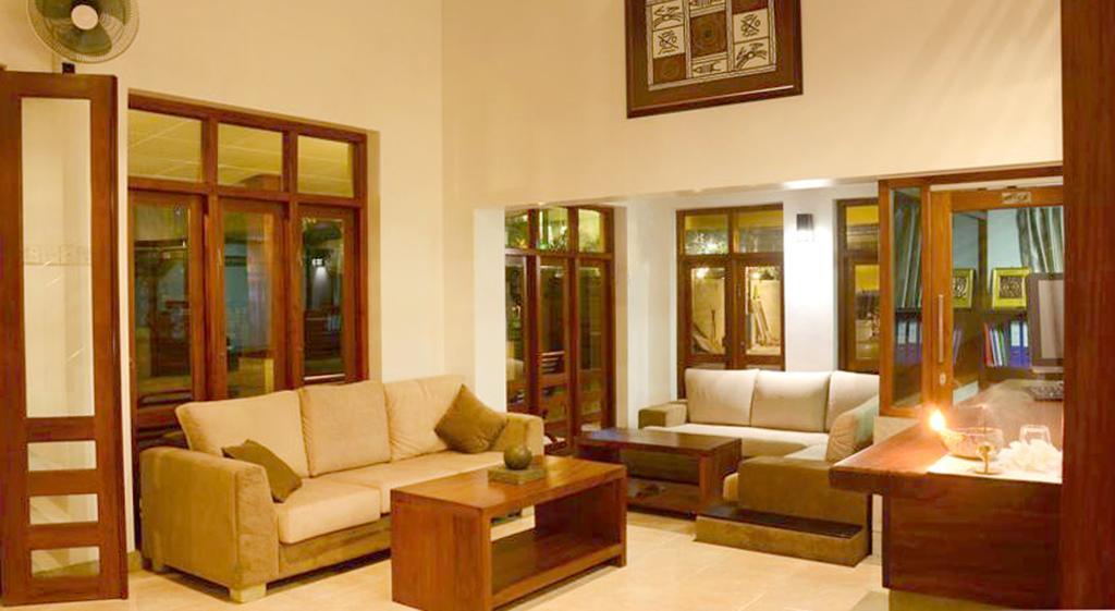 Inlak Garden Hotel Negombo Bagian luar foto
