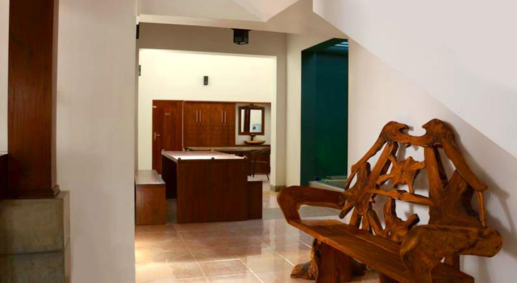 Inlak Garden Hotel Negombo Bagian luar foto