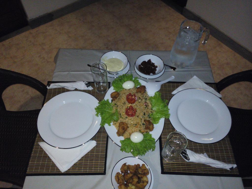 Inlak Garden Hotel Negombo Bagian luar foto